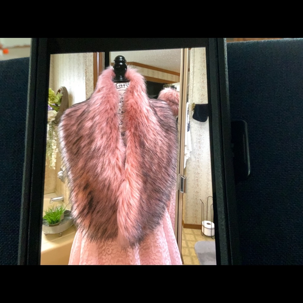 Faux fur shawl.  Pink